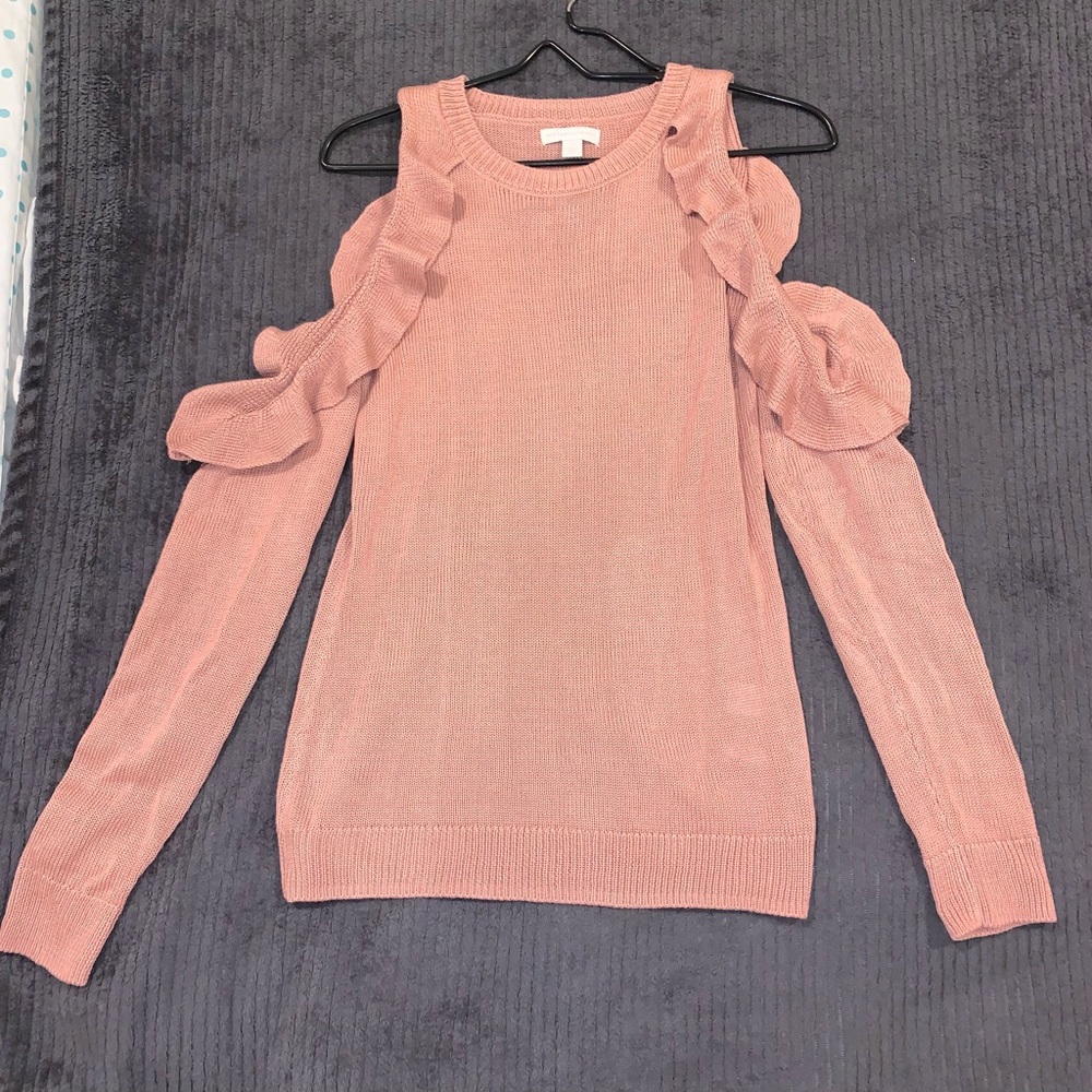 Pink sweater with ruffles